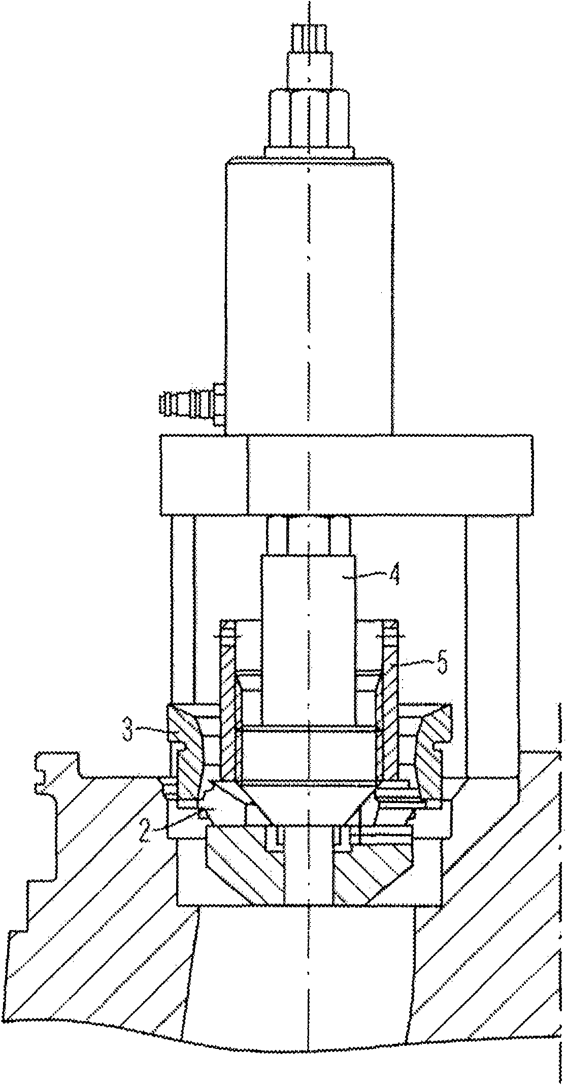 Apparatus and method for pulling out valve cup ring