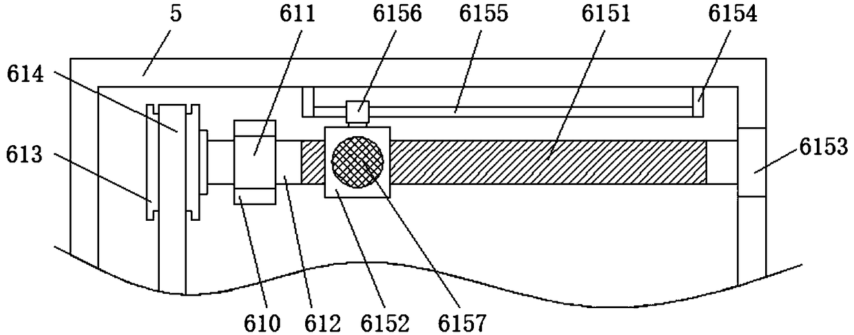 Mashed garlic manufacturing device subjected to deformation and transverse grinding based on pressure