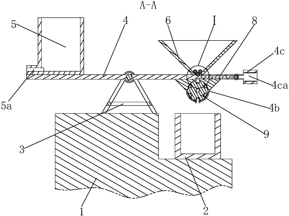 Rationed pouring device for colloidal liquid special for oil paint barreling and covering assembly line