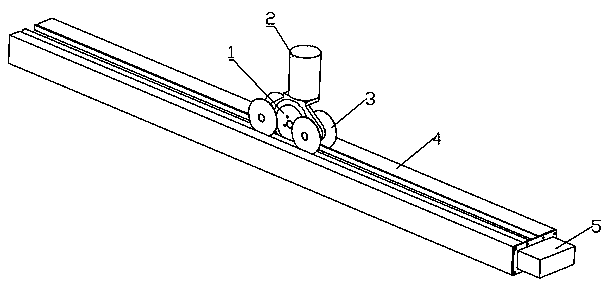 Automatic sawtooth transverse cutter