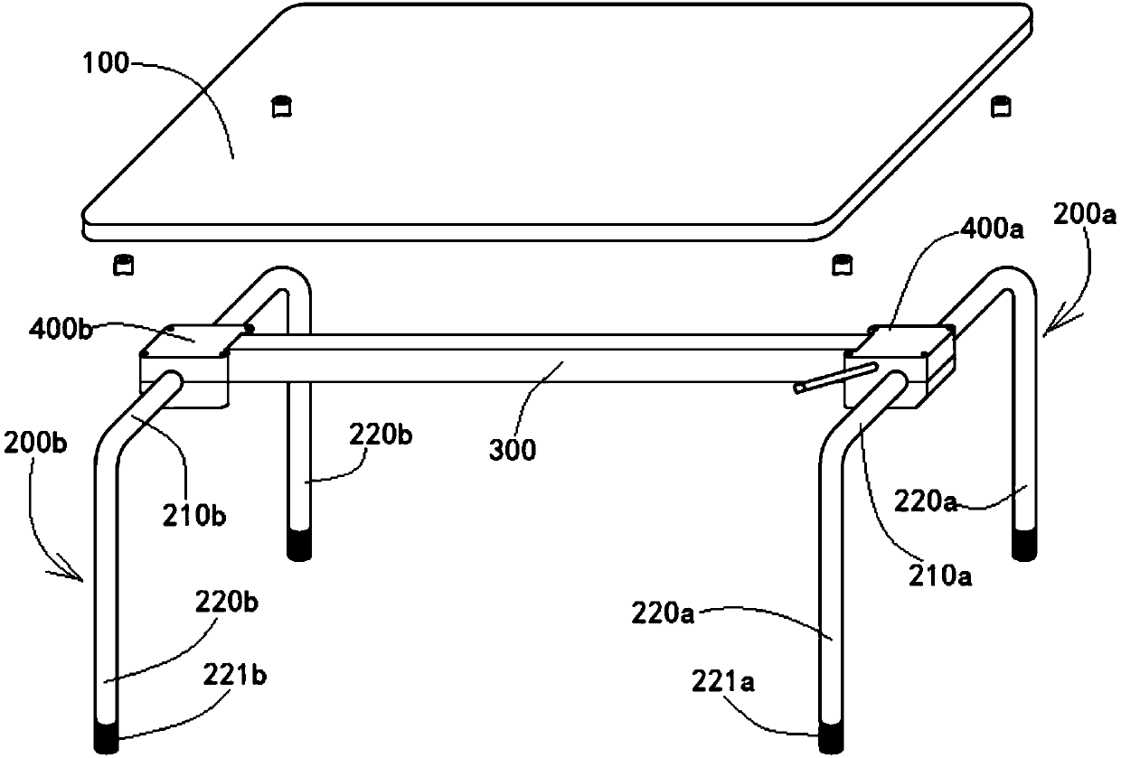 Circular pipe leg folding table