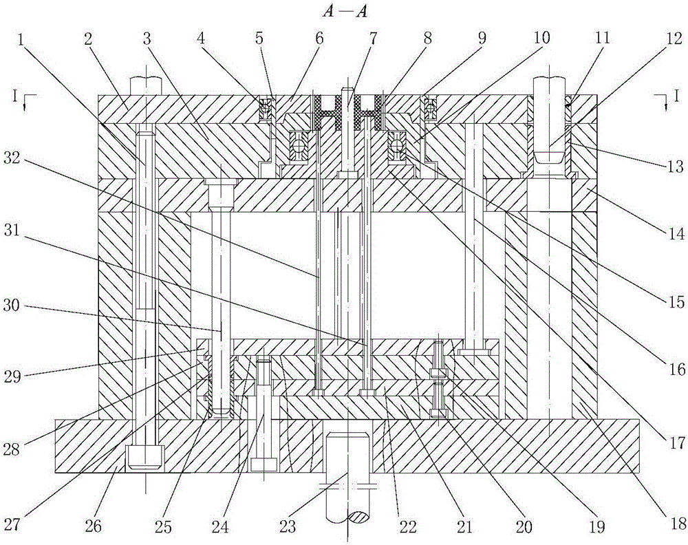 De-molding and resetting device for injection molding of herringbone gear