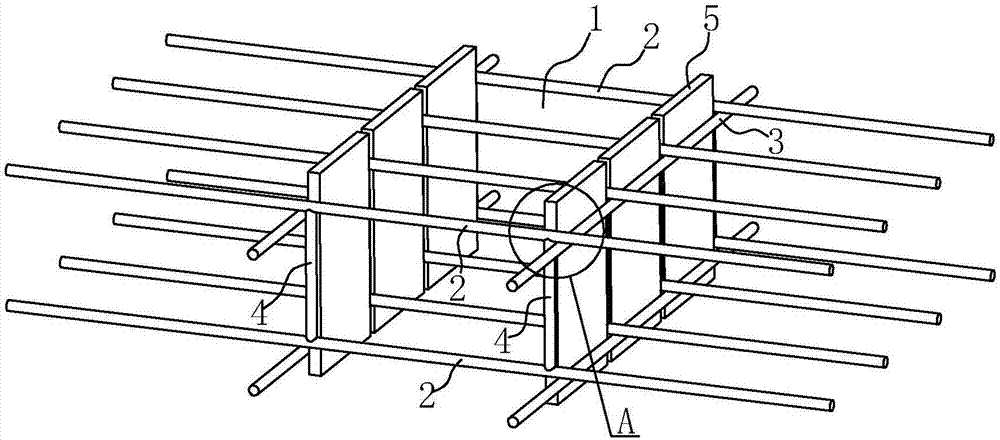 Formwork setting up method for floor post-cast strip