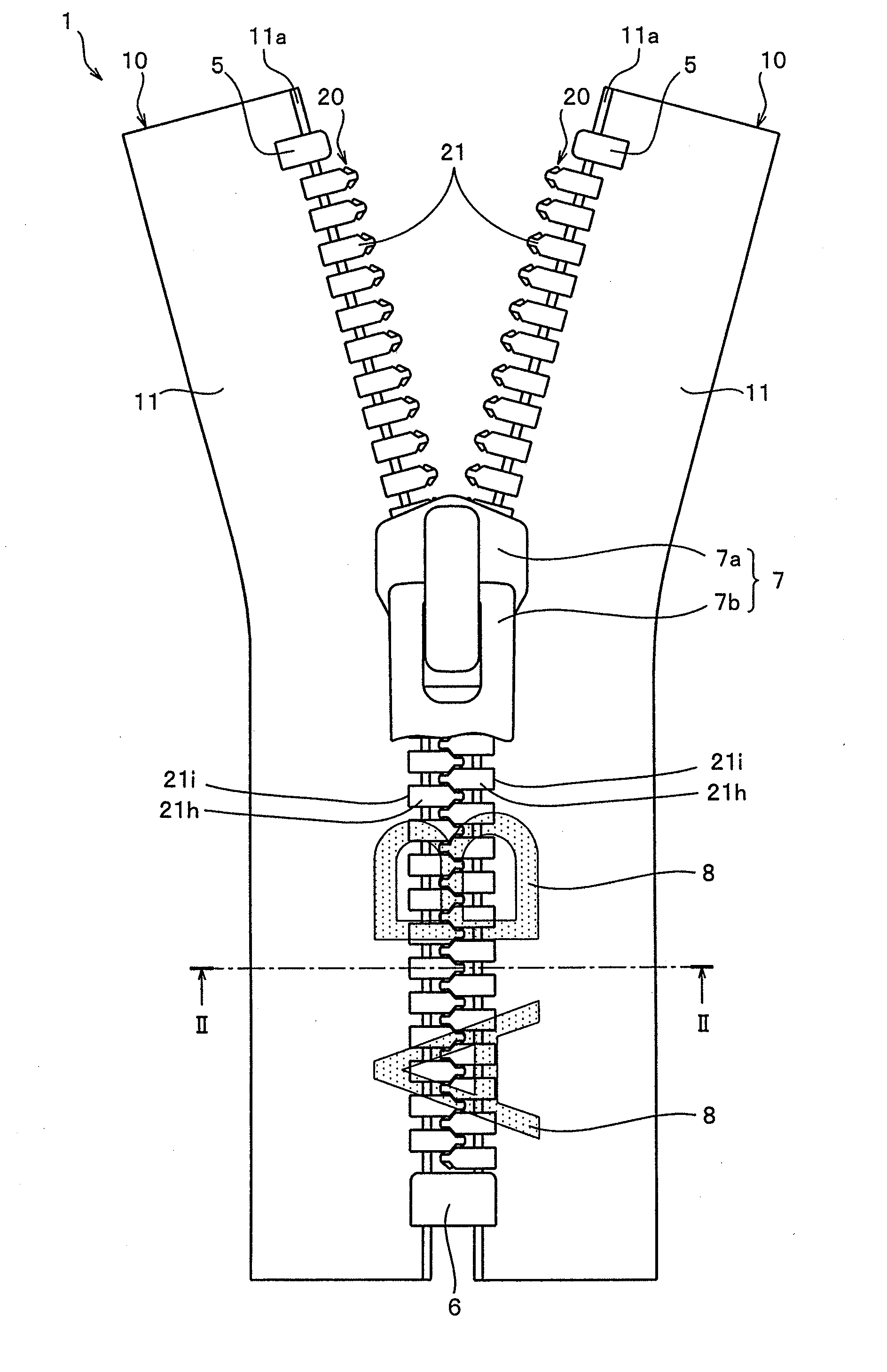 Fastener Stringer and Fastener Chain, and Manufacturing Method of Fastener Chain