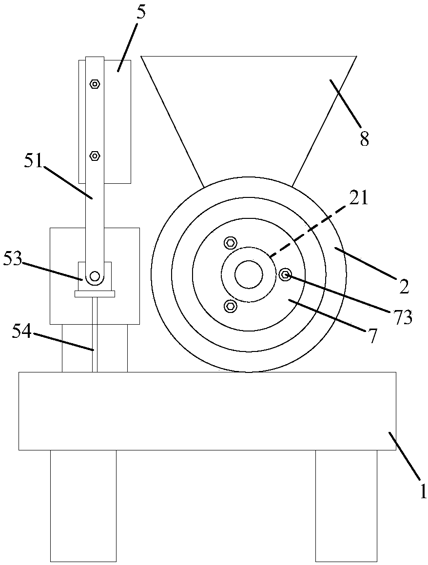 Automatic forming and cutting machine for glutinous rice cakes