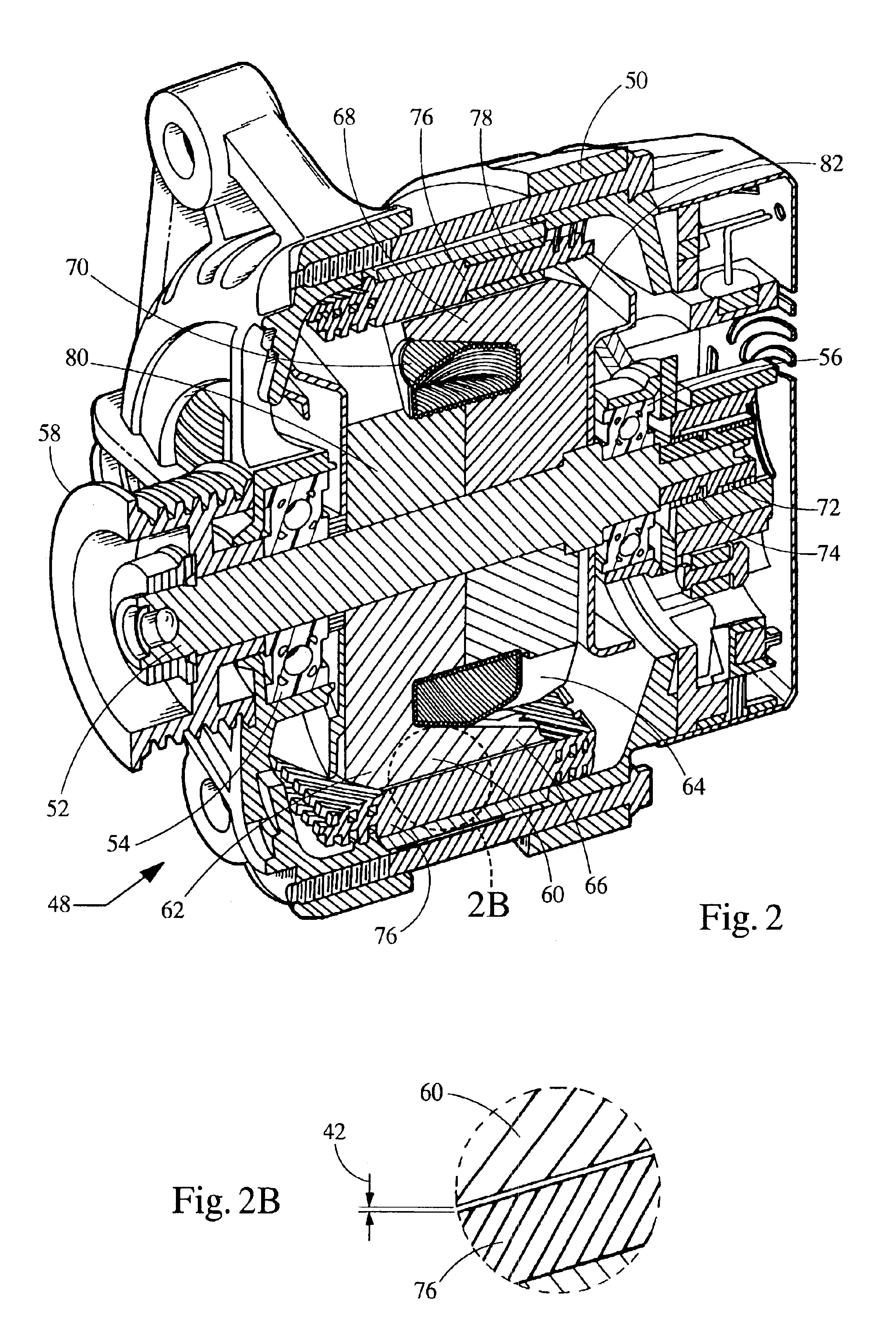 Claw-pole alternator with non-uniform air gap