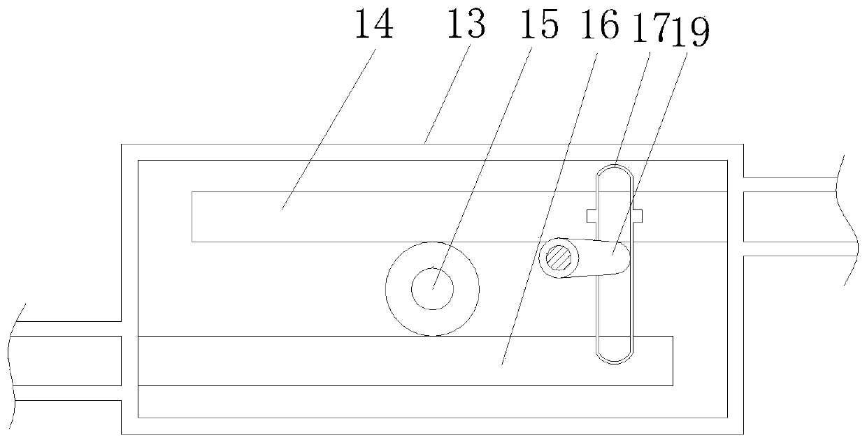 Batch type automatic egg taking-out device capable of preventing eggs from being damaged