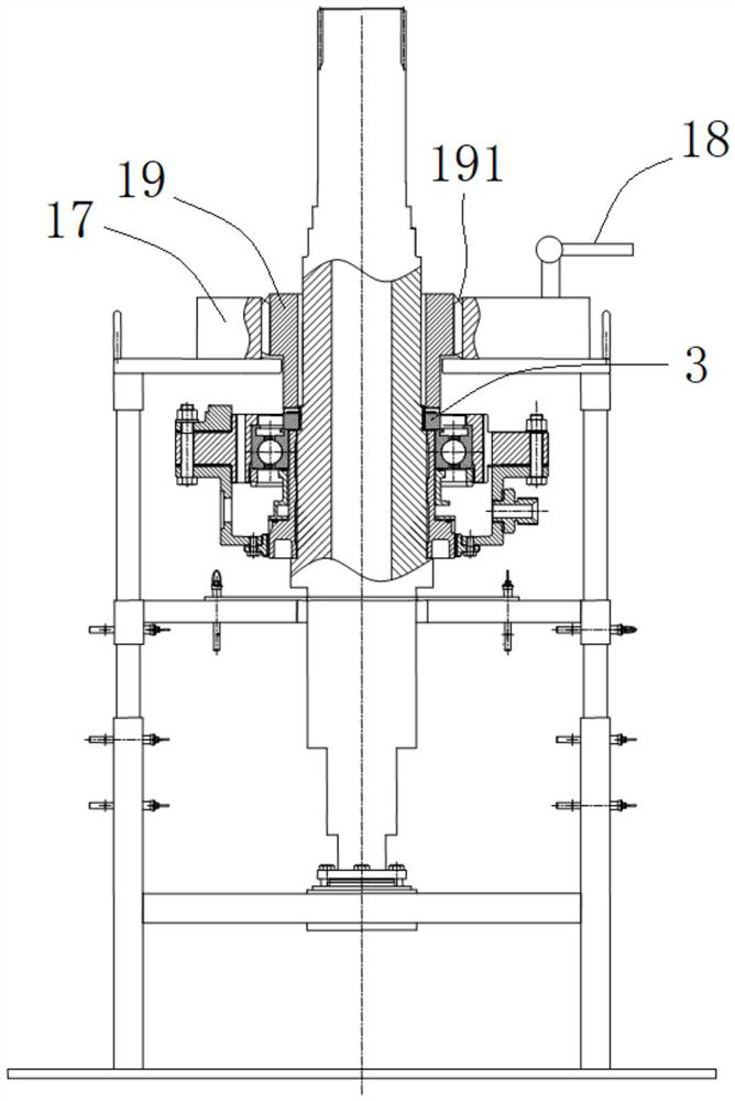 Assembling and disassembling device for bearing inner ring compression nut