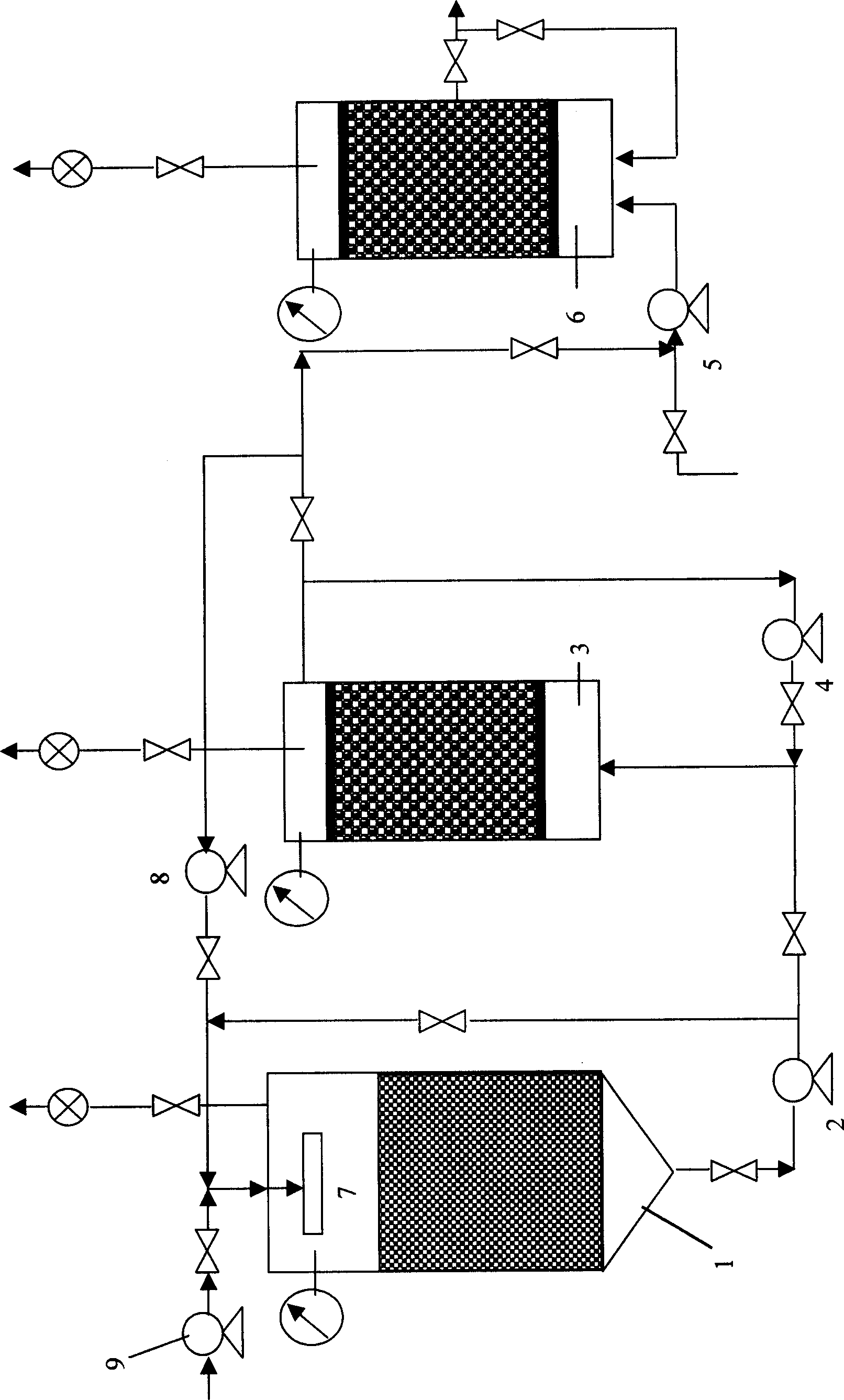 Device for co-producing hydrogen and methane by biomass and solid organic waste fermenting method