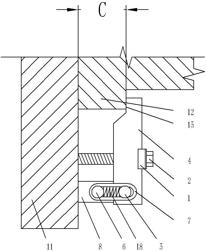 Clamping device of injection molding machine mould