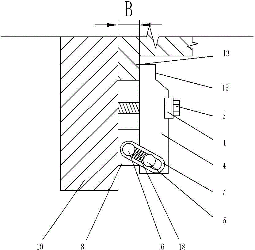 Clamping device of injection molding machine mould