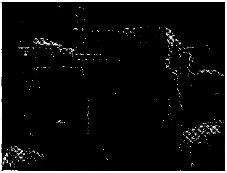 Method for preparing micro-fine and ultra-fine calcium carbonate of different crystal forms from carbide slag