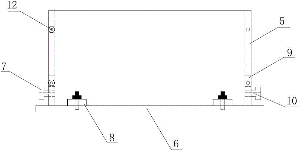 Test method and test device for simulating natural inhomogeneous rusting of reinforcing steel bar in concrete