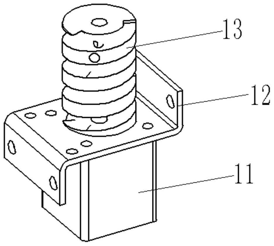 Motor-driven braided fabric pulling device and pulling method thereof