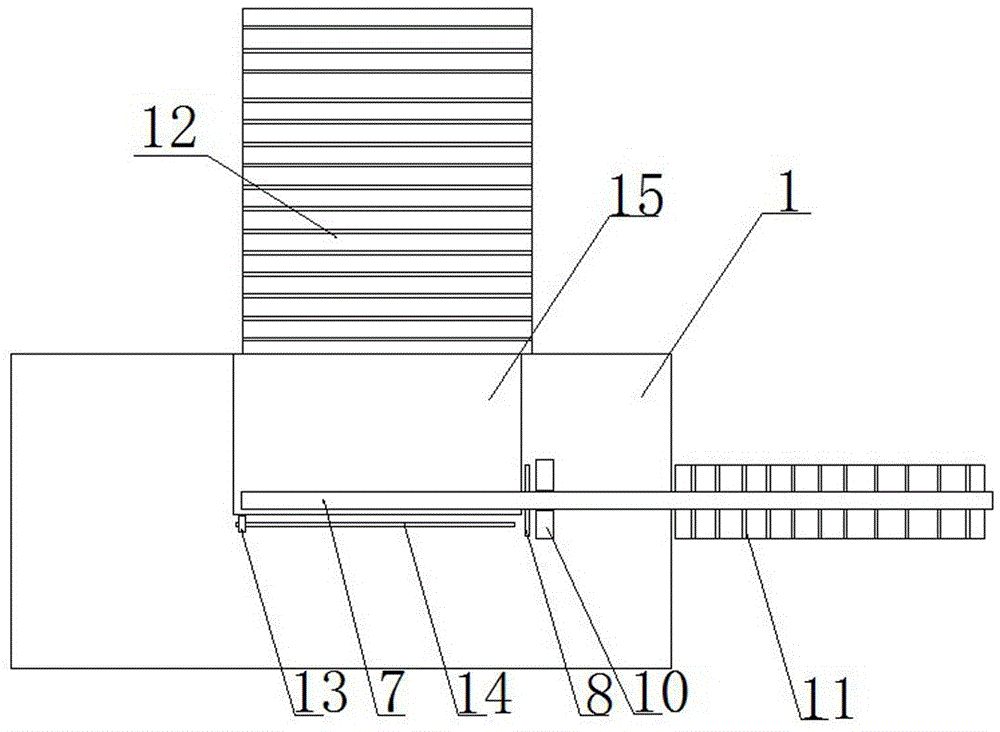 Automatic clamping pipe cutting machine