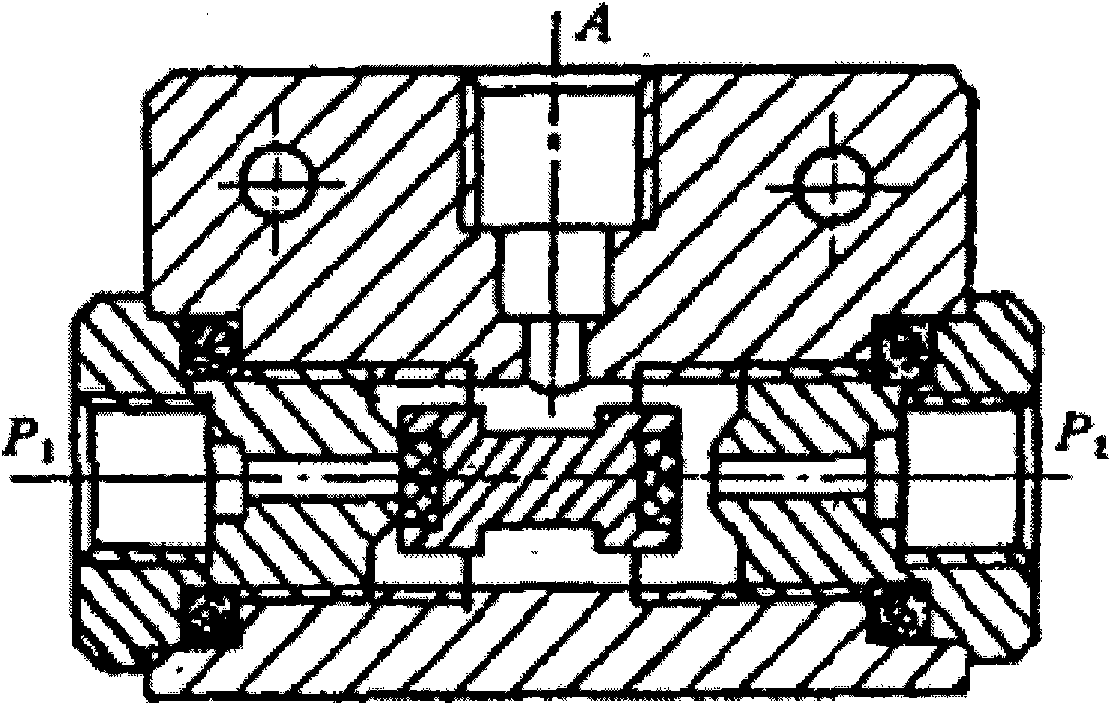 Strut type shuttle valve