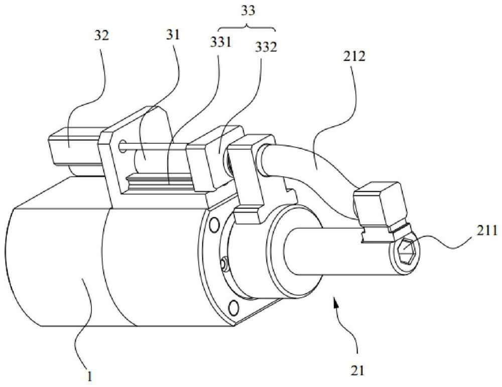 High-lock bolt screwing actuator and assembly robot