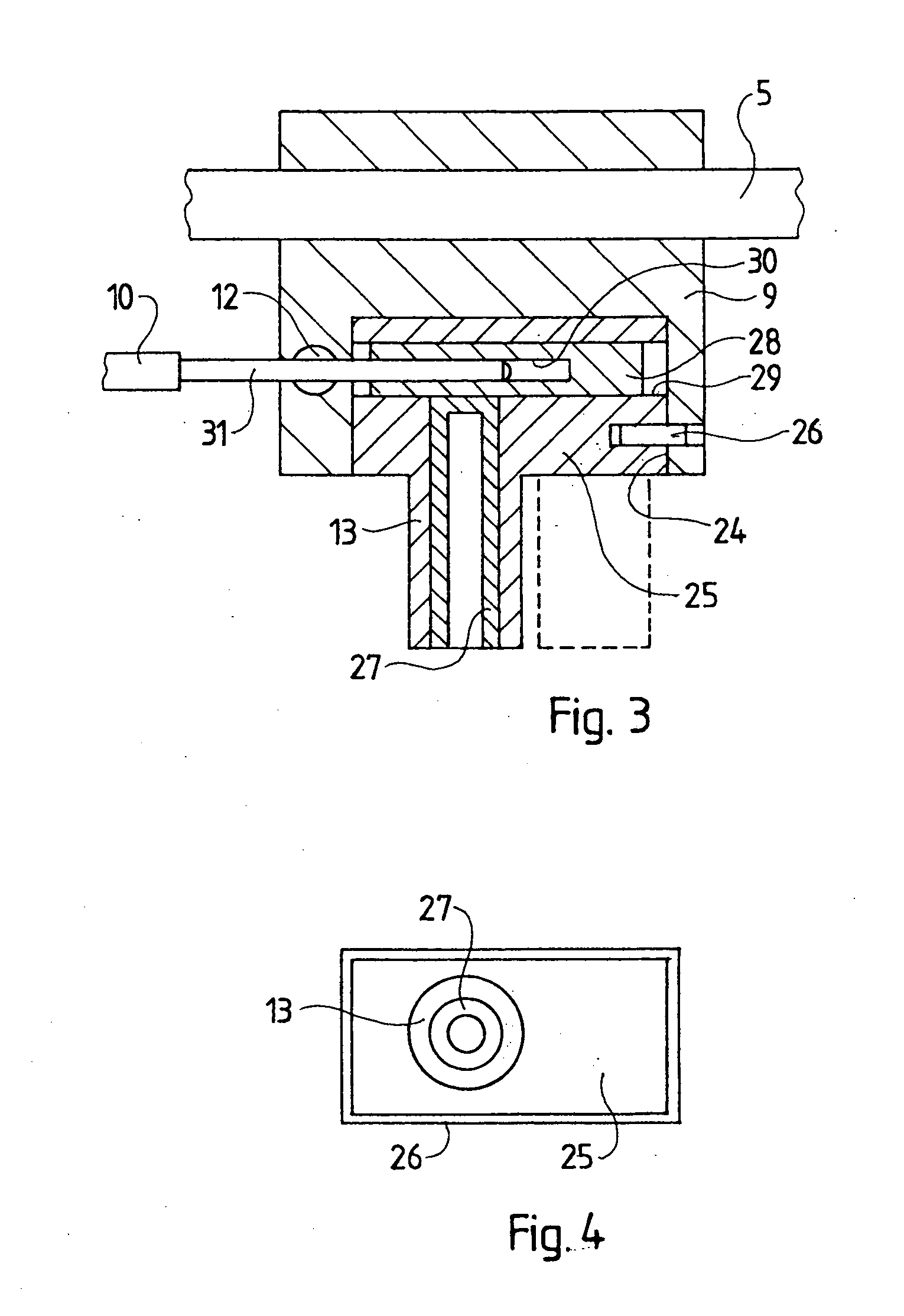 Resectoscope electrode that is longitudinally displaced by a carriage