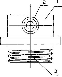 Atmospheric balancing device for oil tank of vehicle