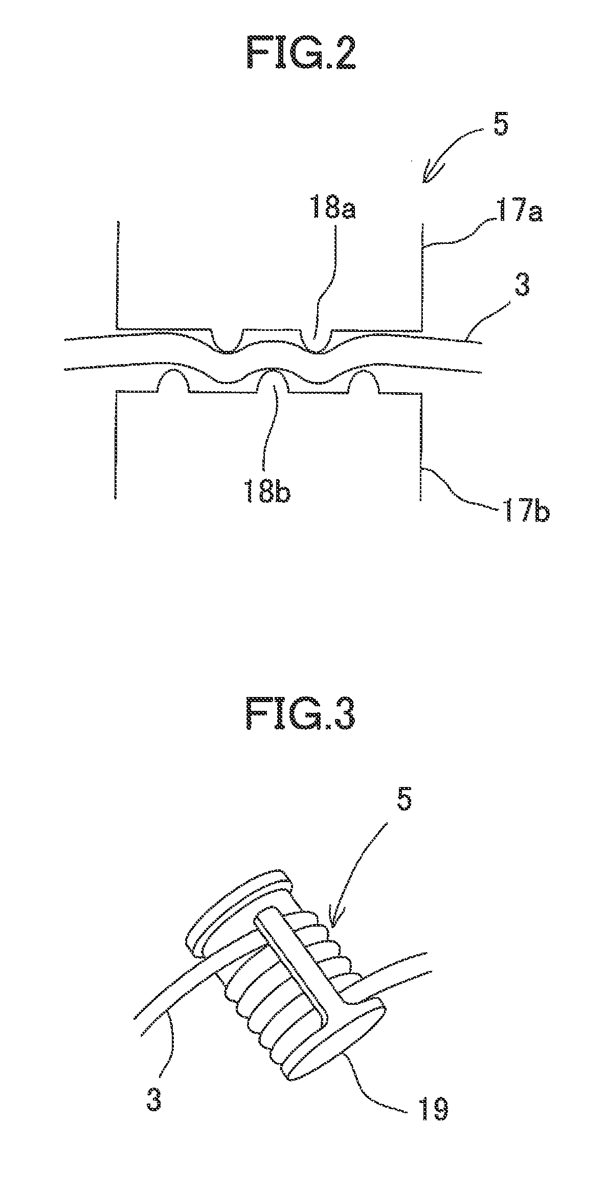 Laser light emitting device having a mode scrambler for unifying light intensity distribution