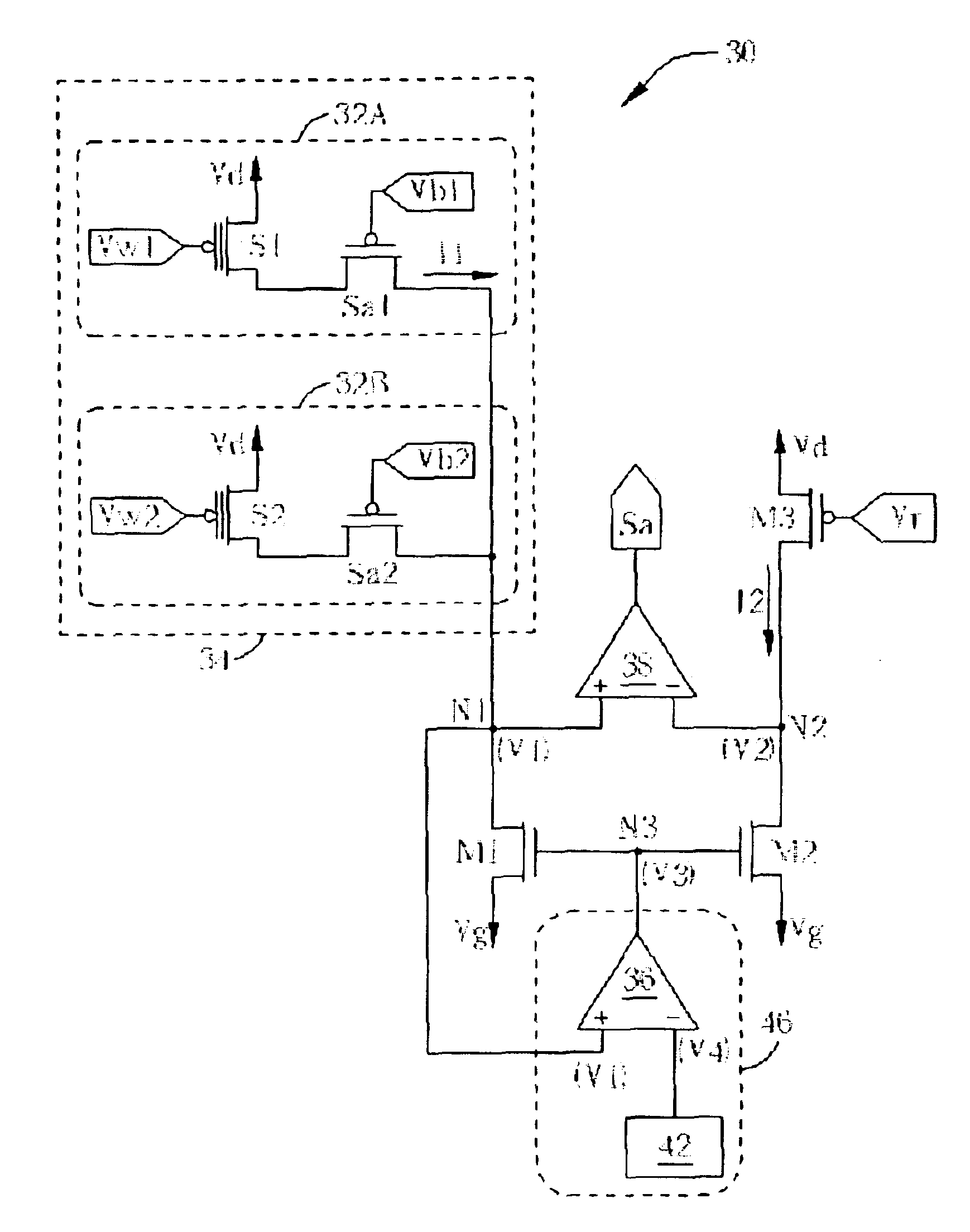 Flash memory with sensing amplifier using load transistors driven by coupled gate voltages