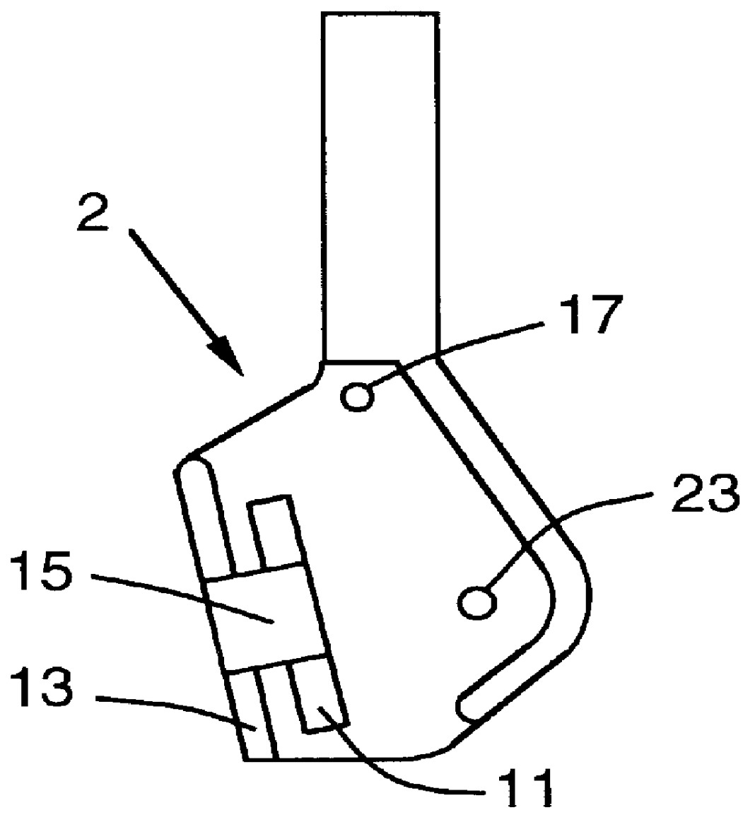 Self-adjusting clamping device