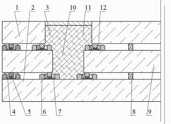 Metal-welded sealed plain double-vacuum-layer glass with edges sealed by sealing strips and manufacturing method thereof