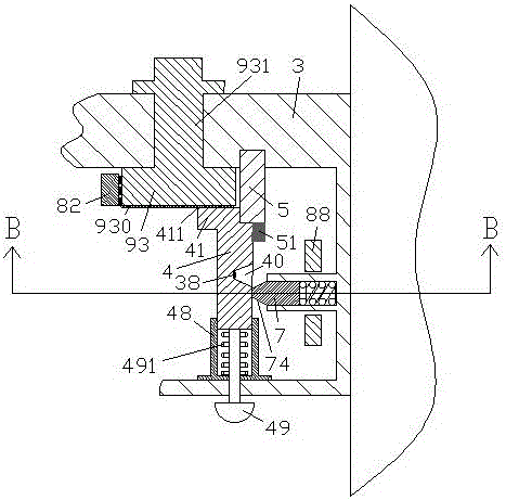 Water heater outlet nozzle assembly with contact alarm