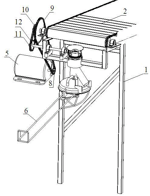 Vertical and horizontal combined type vermicelli machine conveying mechanism