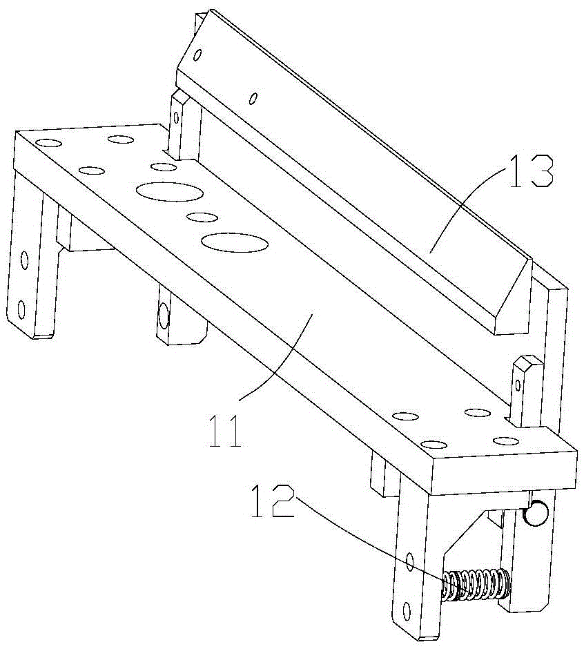 A distribution device and system