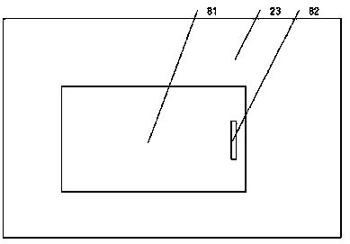 Industrial cleaning refrigerator with automatically adjustable space