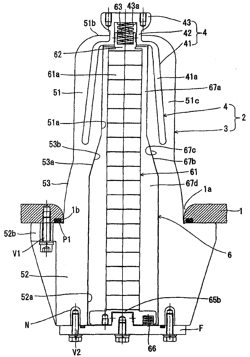 Arrestor and method of measuring leakage current of arrestor