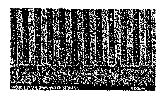 Compositions and methods for drying patterned wafers during manufacture of integrated circuitry products