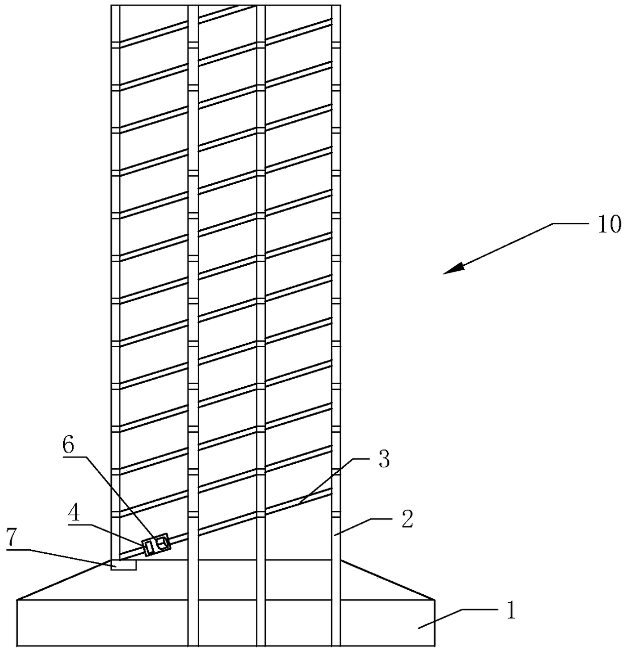 A general-purpose rope winding device for trees in saline-alkali land