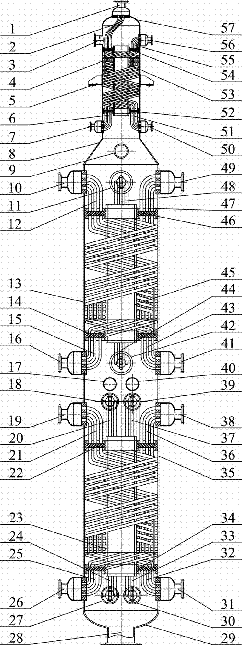 Multi-flow spiral winding tube type main heat exchange equipment with mixed refrigerant for low-temperature liquefaction of LNG (liquefied natural gas)