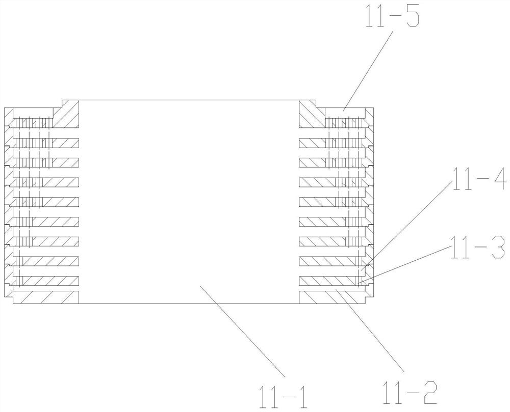 Axial-flow type pressure reduction assembly and axial-flow type gradual change pressure reduction valve internal part structure