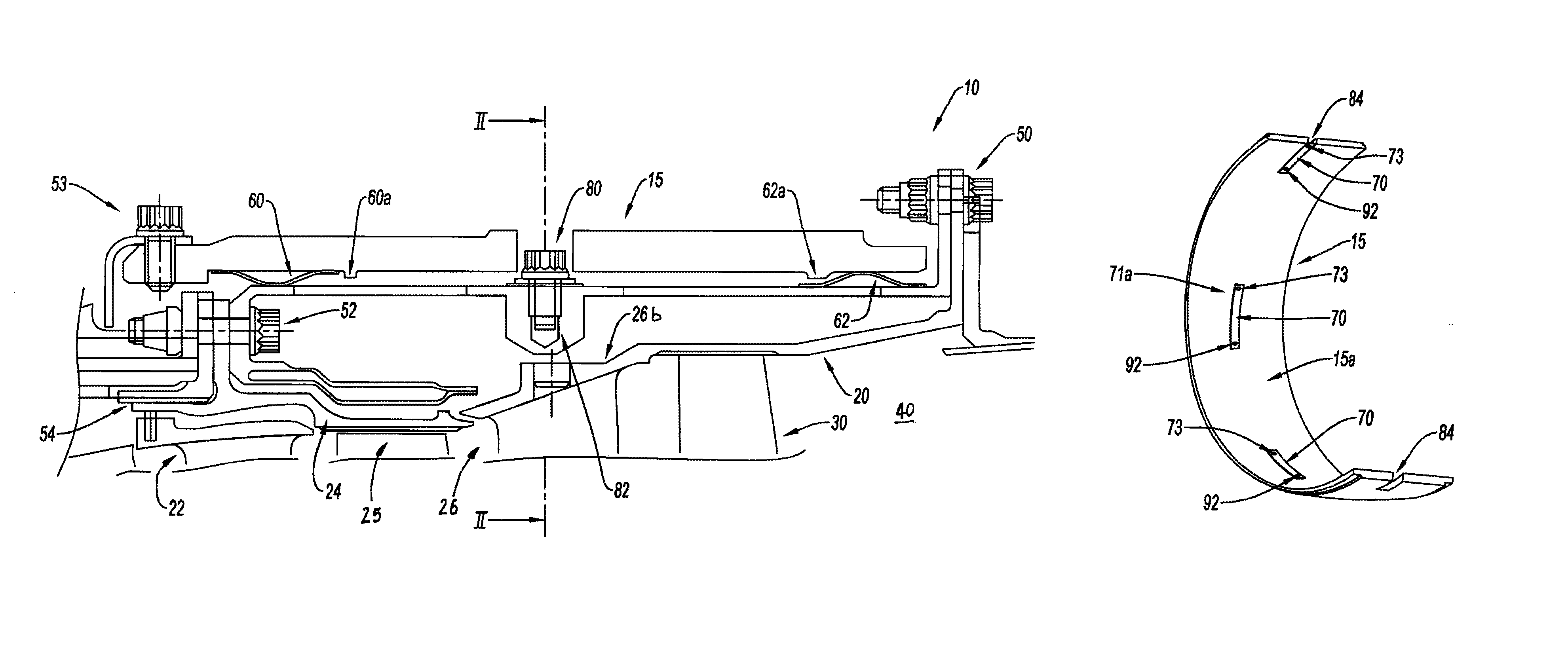 Method for mounting shielding on a turbine casing, and mounting assembly for implementing same