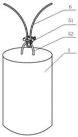 Gravity steel wire conveyor belt horizontally travels through the degaussing frame device