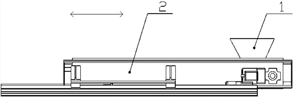 Distribution device of bulk materials