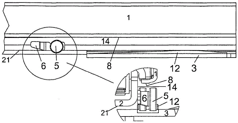 Support roller mounted in a floating manner