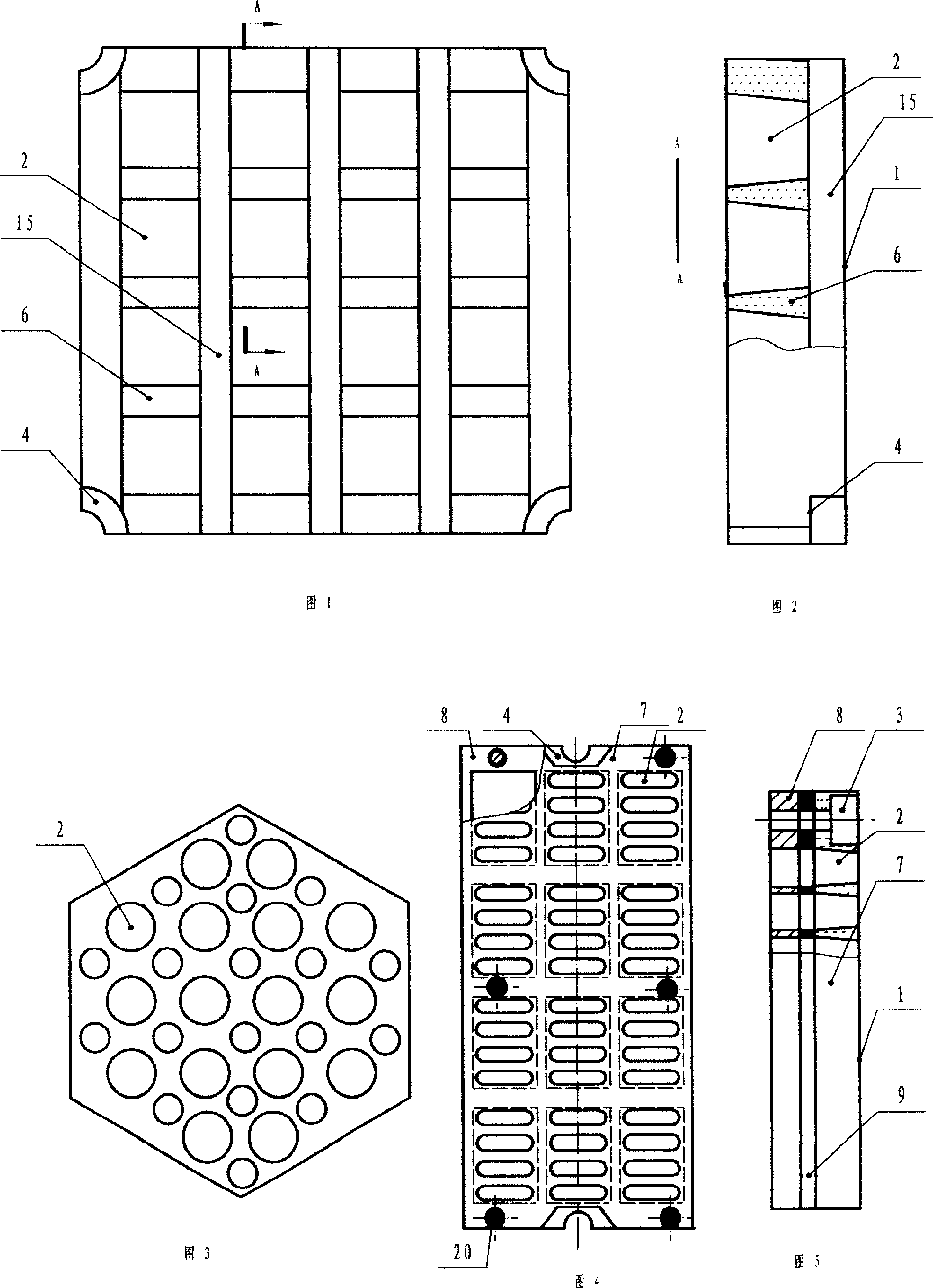 Screen deck and combined screen plate thereof