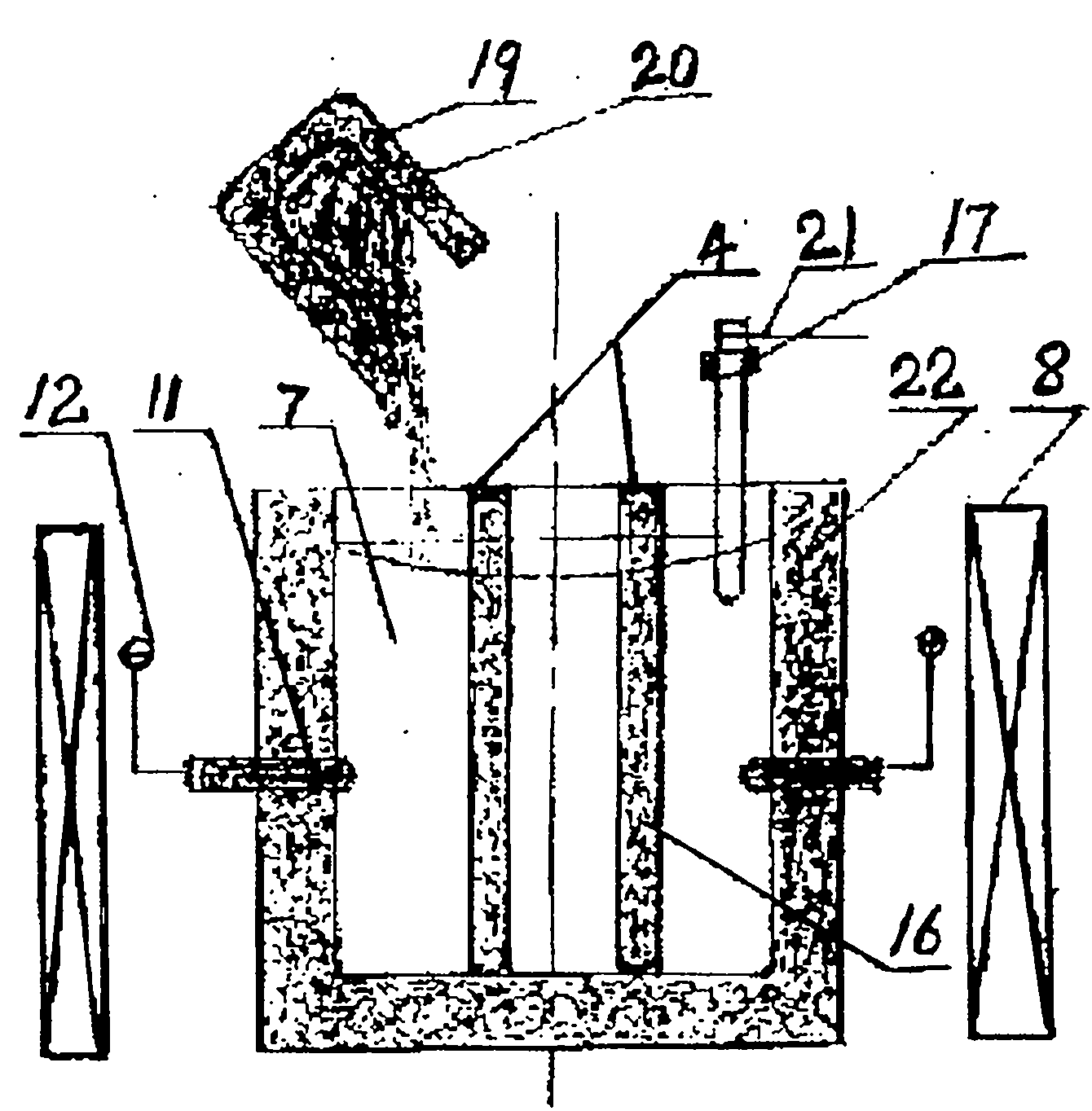 Process and equipment for preparing nanoparticle-reinforced metal matrix composite material