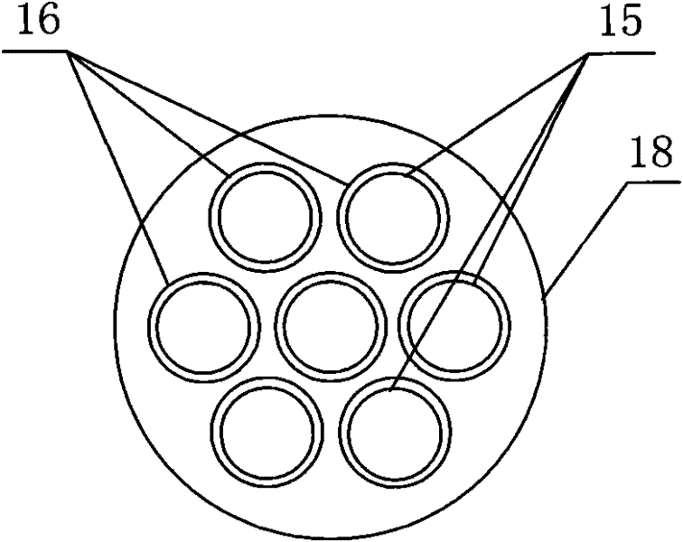 Rapidly heating distillation device in titanium tetrachloride refining process