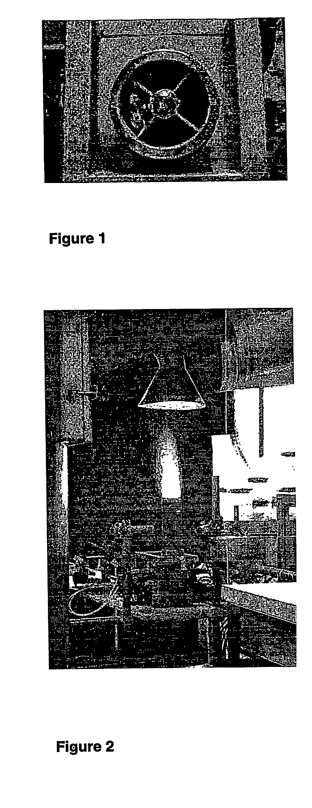 Metal delivery system for nanoparticle manufacture