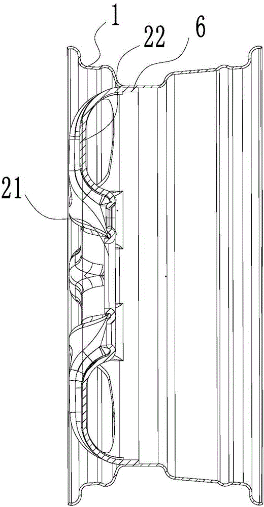 Strength reinforcing structure for asymmetrical wheel with high-ventilation holes