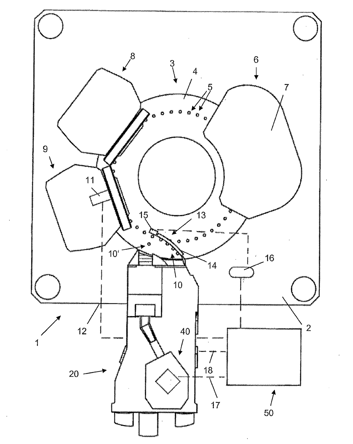 Rotary tablet press with tablet outlet, tablet outlet for said rotary tablet press and method for producing tablets on a tablet press