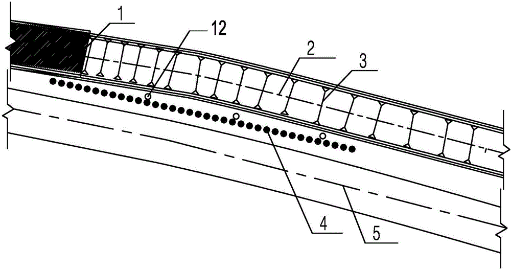 Construction method for earth pressure balance shield tunneling machine to laterally penetrate through initially-supporting mined tunnel at close range