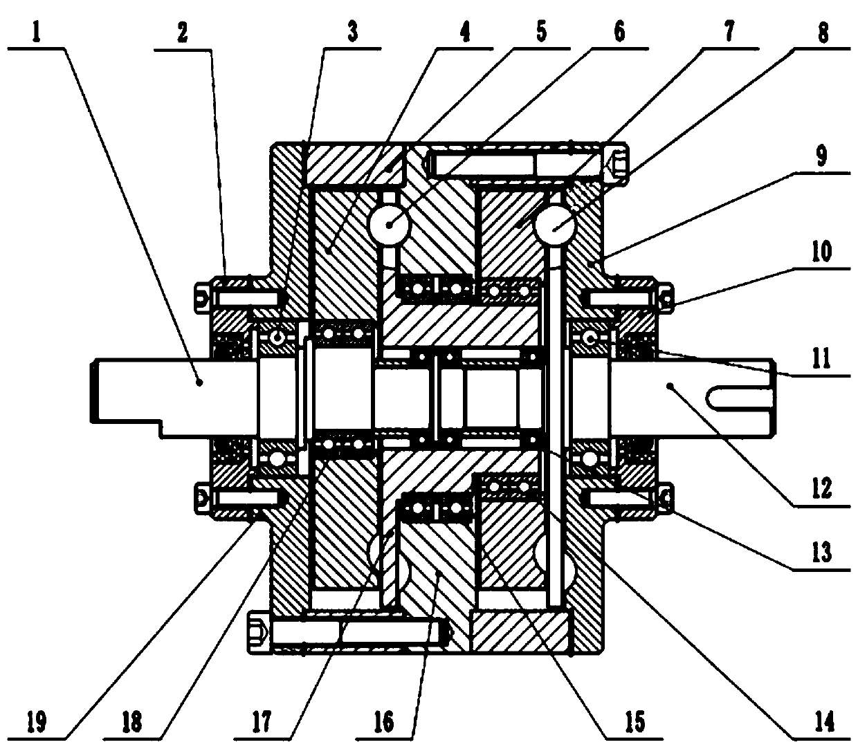 A double-stage planar movable tooth reducer coupled with a hollow movable tooth frame