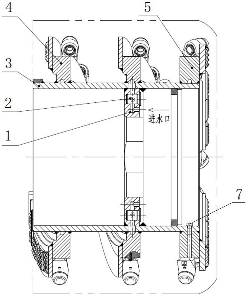 Water passing device and maintenance method thereof