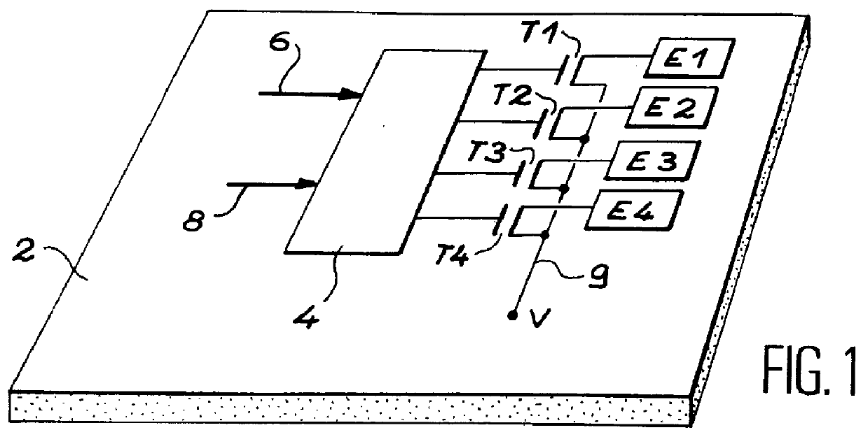 Electrode support comprising at least one electrode covered by a deposit and system for reading this support